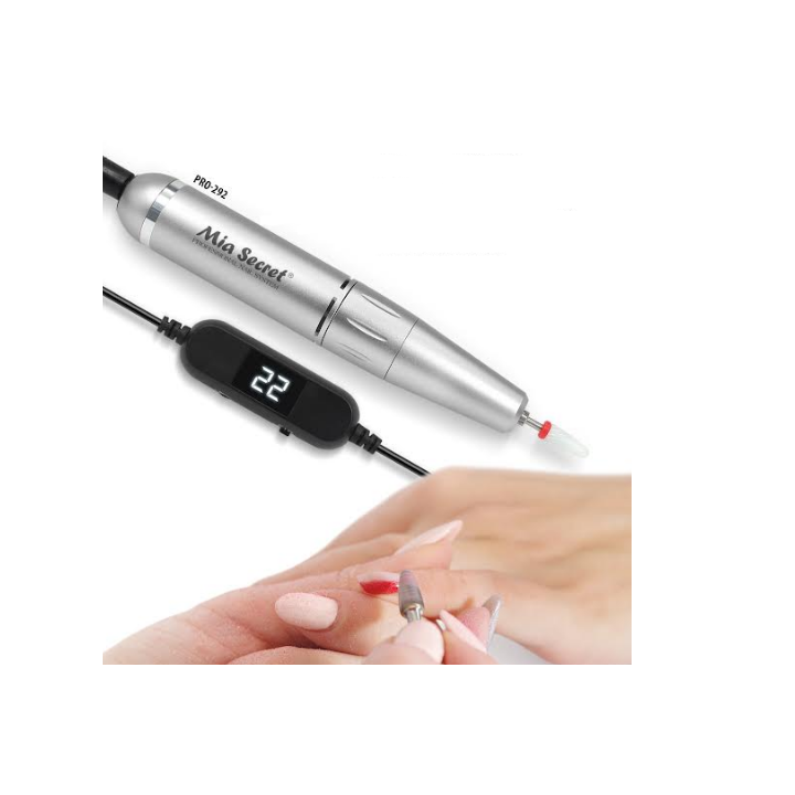 torno uñas.retirado de sistemas artificiales de uñas en pies y manos