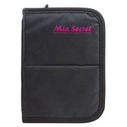 Porta brushes or nail brush case