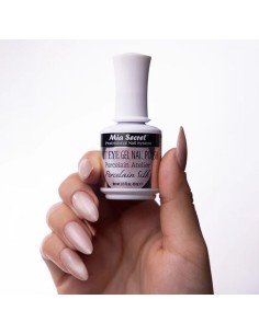 Cat Eyes Gel Polish Porcelain Silk 2