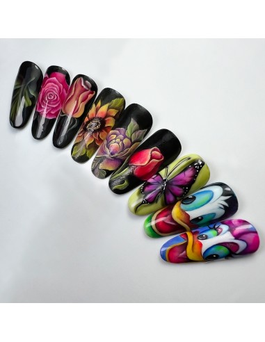 Artista profesional en Uñas Artificiales